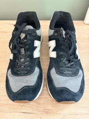 New Balance 574 Black and Gray Suede Canvas Sneakers